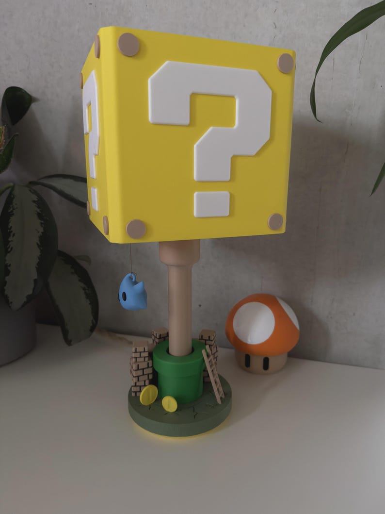 Super Mario Galaxy Question Block Lamp image 2