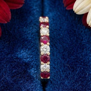 Rubin Diamant Bandring, 14K Vergoldeter 925 Sterlingsilberring, Simulierter Rubin Ehering, stapelbarer Jubiläumsring