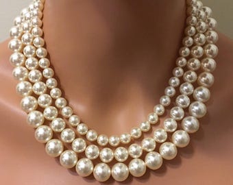 Classic Pearl Necklace, Bridal Jewelry,