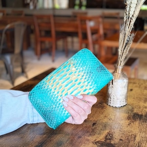 Veelkleurige pythonleren portemonnee met ritssluiting - stijlvolle en unieke damesportemonnee afbeelding 15