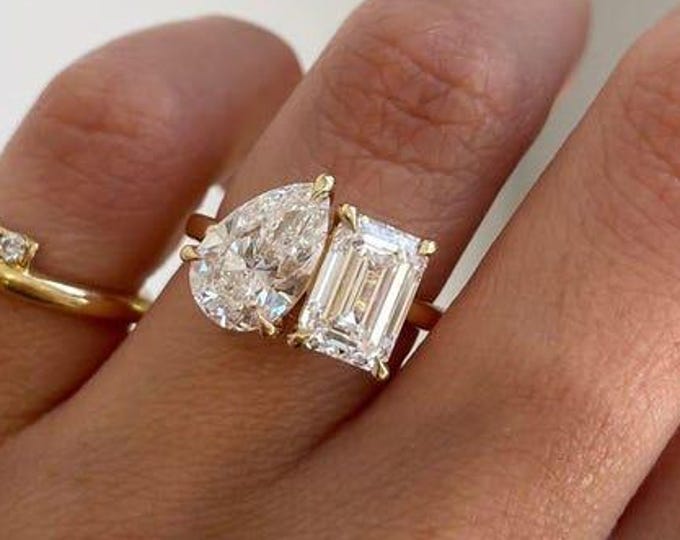5 CT Yellow Gold Toi Et Moi Engagement Ring | Pear and Emerald Cut Moissanite | Vintage Two-Stone Ring | Unique Bridal Jewelry