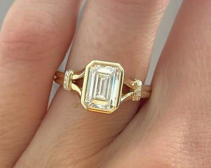 2.50 CT Emerald Engagement Ring Moissanite Diamond , 14k Solid Gold , Modern Classic Design , Anniversary , Wedding Gift For Her
