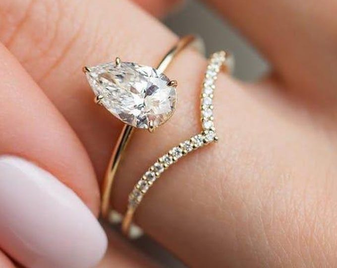 2 CT Pear shaped Moissanite Wedding Ring Set Rose Gold Engagement Ring Bridal set Diamond wedding Anniversary Promise Ring Gift