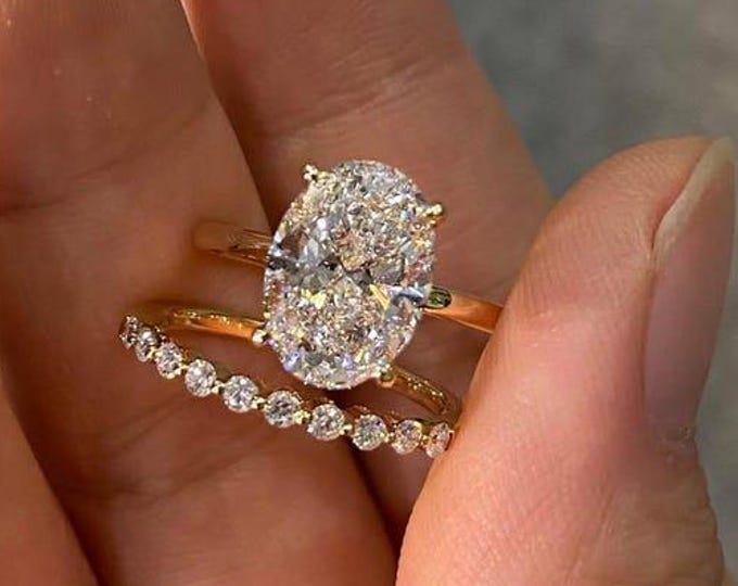 3 CT Oval Moissanite Engagement Ring Set Solitaire Wedding Ring Set With Round Pave Set Band Solid Gold Anniversary Gift Ring For Women