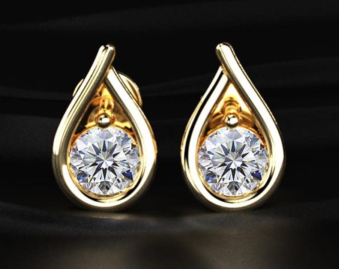 Teardrop Diamond Stud Earrings Lab Grown Round Diamond Drop Shape Minimal Gold Earrings Elegant Bridal Gift for Her