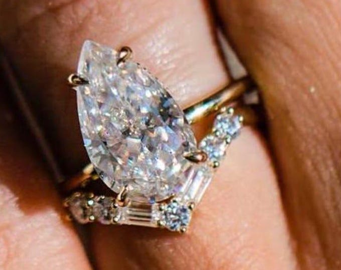 5 CT Pear shaped Moissanite Wedding Ring Set Rose Gold Engagement Ring Bridal set Diamond wedding Anniversary Promise Ring Gift