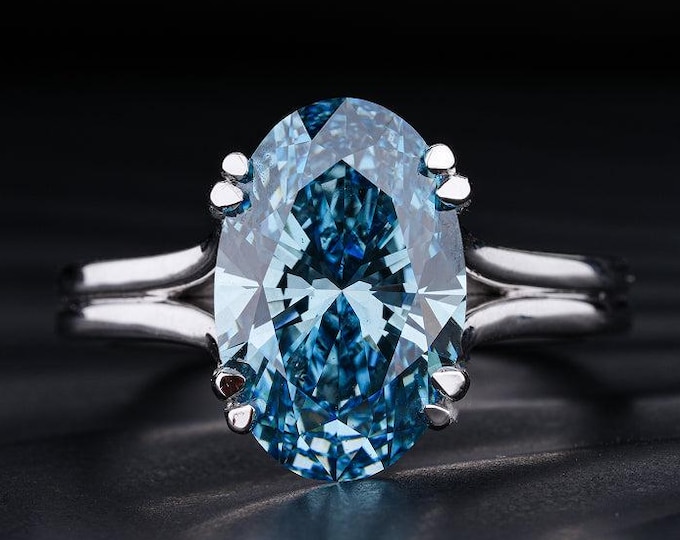 Oval Blue Diamond Engagement Ring, Lab Grown Diamond Ring, Split Shank Solitaire Ring, Unique Gold Ring, Anniversary Gift for Her