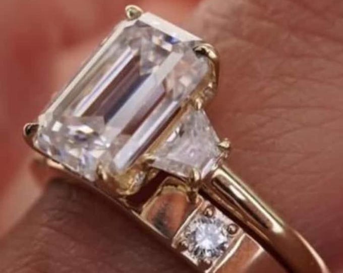 4CT Emerald Cut Moissanite Ring, Three Stone Art Deco Engagement Ring, Moissanite Wedding Band, Vintage Style Bridal Ring