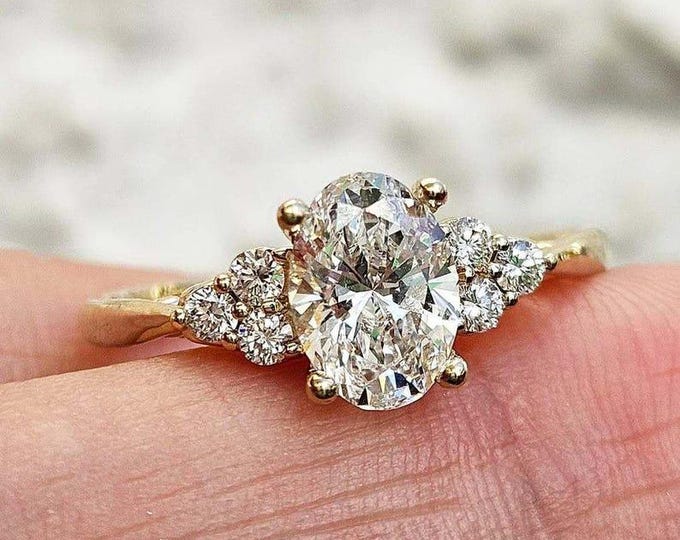 3 CT Oval Cut Moissanite Diamond Engagement Ring, Cluster Diamond Gold Ring, Unique Gold Bridal Ring, Vintage Inspired Gold Jewelry
