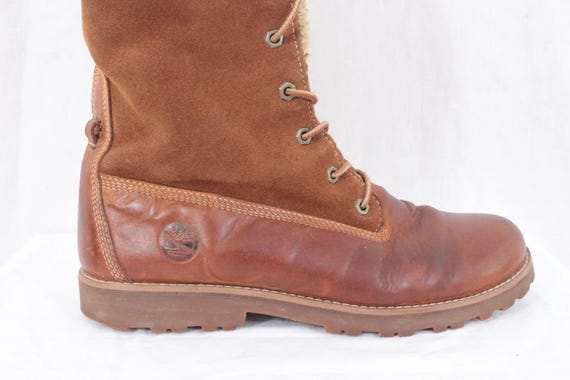 Bottes en cuir et daim Timberland - très bon état, confort optimal, marron