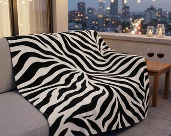 Decke mit Zebramuster, schwarz-weiße Tagesdecke mit Tiermotiven, Safaridecke, Wohnaccessoires mit wildem Muster, Kuscheldecke fürs Sofa, moderne Schlafzimmerdeko