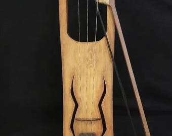 Tagelharpa – Ancient Viking Bowed Lyre, Handmade Scandinavian Instrument