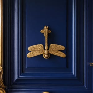 Battente per porta a forma di libellula in ottone / Ferramenta d'ingresso botanica / Decorazione frontale vintage / Decorazione architettonica ispirata alla natura / 15 cm