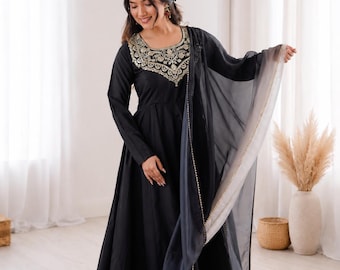 Black Anarkali Suit with Organza Dupatta and Kali Cut Flair