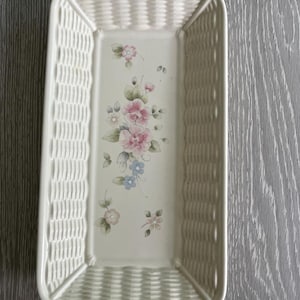 Vintage Pfaltzgraff Naturewood Serving Dish – Basketweave Rectangular Tray – Floral Stoneware – Cottagecore Kitchen Decor