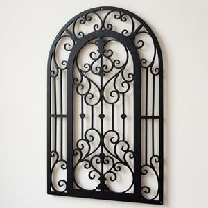 Ornate Window Metal Wall Art, Gothic Arch Wall Decor, Vintage Iron Gate Decor, Elegant Metal Wall Hanging, Rustic Home Decor Gift