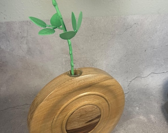 Handcrafted Wooden Bud Vase – Modern Sculptural Flower Vase – Rustic Minimalist Wood Decor – Artisan Handmade Home Accent Gift