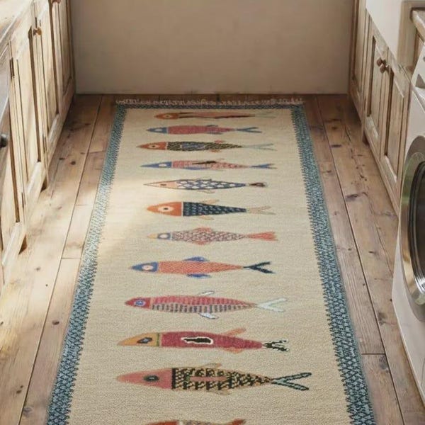 Tappeto passatoia in lana tessuto a mano con motivo di carpe koi, decorazione per la casa di ispirazione giapponese.