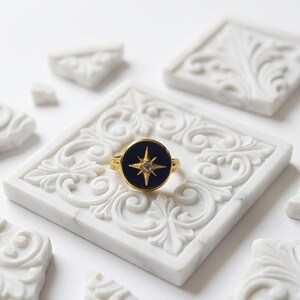 Natural Black Onyx Ring, 925 Gold Plated Silver Ring, Vintage, North Star Signet Ring Antique Gothic Statement Ring Engagement Promise Ring