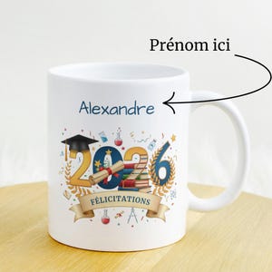 Tazza personalizzata con nome per i laureati del 2026 | Regalo per laureati in scienze e matematica | Tazza di congratulazioni per la classe 2026 di studenti di scienze, laurea.