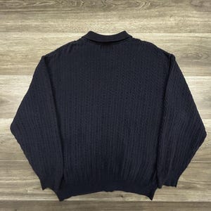 Kardigan męski Pendleton w kolorze granatowym, bawełniany, z dzianiny warkoczowej, z kołnierzykiem i kieszeniami, lata 90. zdjęcie 2