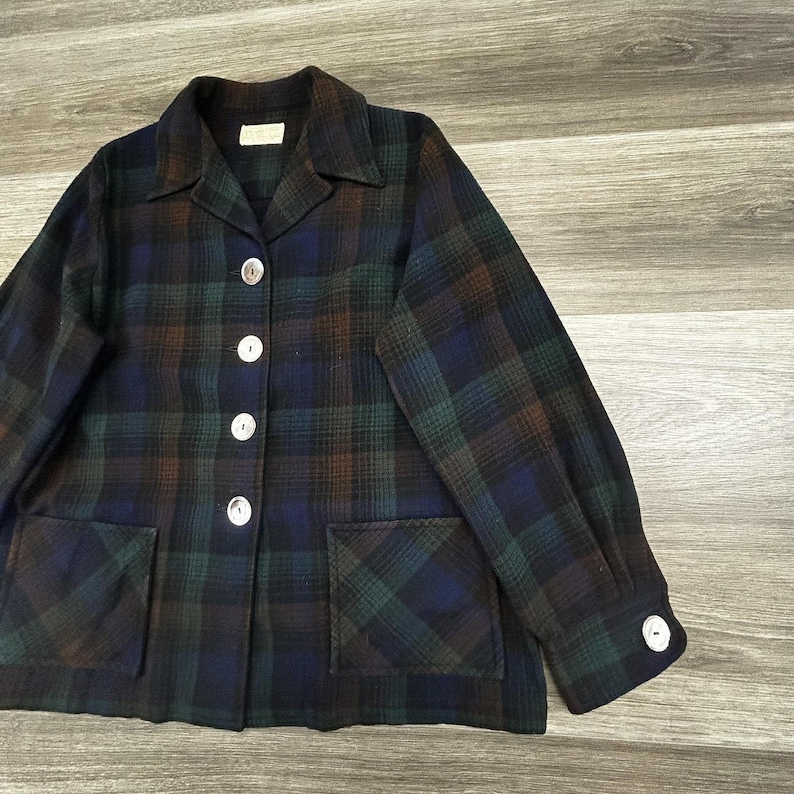 Vintage Pendleton Jacket Womens Medium Plaid Wool Button Front Pockets Flannel image 4