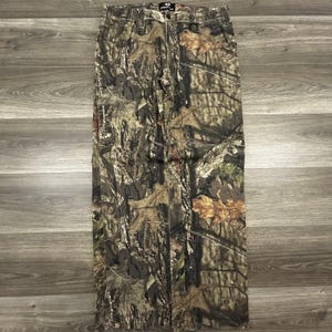 Pantalones de camuflaje vintage Mossy Oak para hombre, talla 36x32, color marrón, holgados, estilo skater Realtree, pierna ancha, estilo Y2K imagen 1