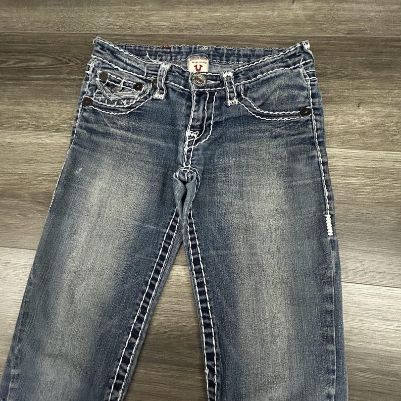 True Religion Jeans Womens 28x31 Joey Super T Low Rise Bootcut Straight Made USA image 3