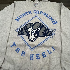 Vintage North Carolina Tar Heels Sweatshirt Mens Large Gray Hanes Basketball 90s image 5
