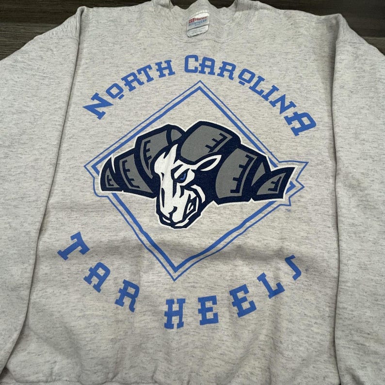 Vintage North Carolina Tar Heels Sweatshirt Mens Large Gray Hanes Basketball 90s image 5