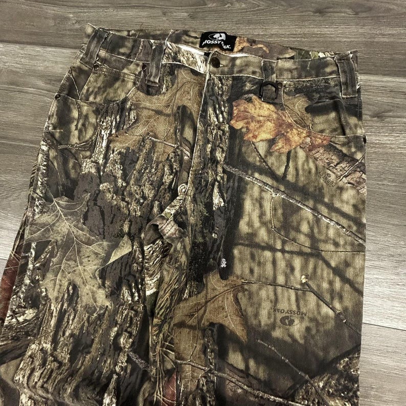 Pantalones de camuflaje vintage Mossy Oak para hombre, talla 36x32, color marrón, holgados, estilo skater Realtree, pierna ancha, estilo Y2K imagen 4