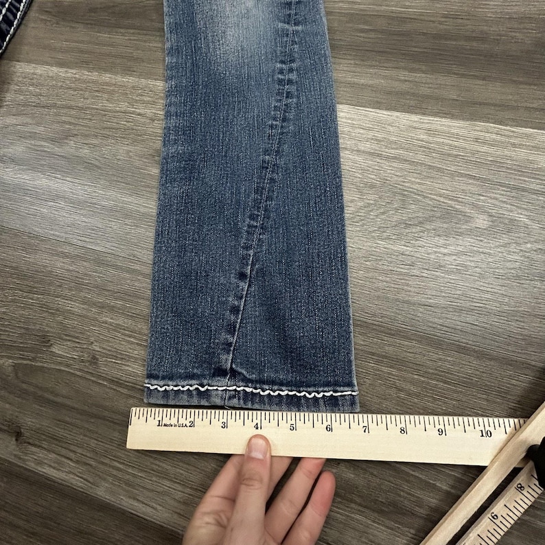 True Religion Jeans Womens 28x31 Joey Super T Low Rise Bootcut Straight Made USA image 14