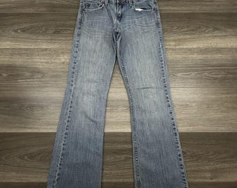 Vintage Levis Jeans Womens 7 Juniors Low Rise Slim Bootcut Denim 28x30 Y2K
