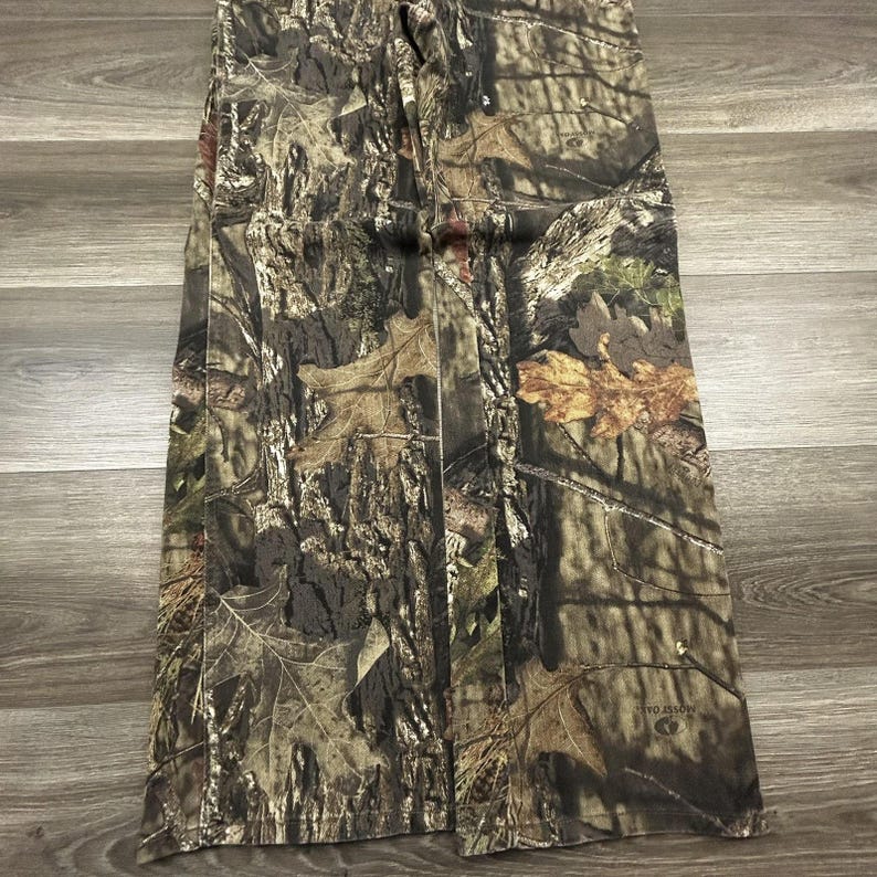 Pantalones de camuflaje vintage Mossy Oak para hombre, talla 36x32, color marrón, holgados, estilo skater Realtree, pierna ancha, estilo Y2K imagen 3