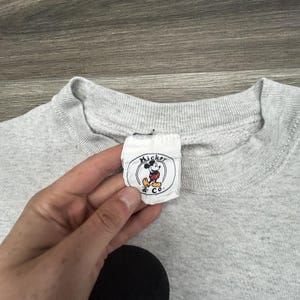 Vintage Disney Mickey Mouse Sweatshirt Mens Large Gray Graphic Fleece 90s USA image 6