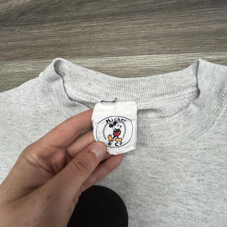 Vintage Disney Mickey Mouse Sweatshirt Mens Large Gray Graphic Fleece 90s USA image 6