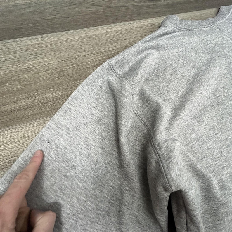 Sudadera vintage Carhartt para hombre, grande, gris, cuello redondo, logotipo bordado imagen 6