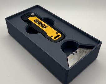 DeWalt DWHT10991 Retractable Knife Organizer Tray – Gridfinity Insert with Blade Holder