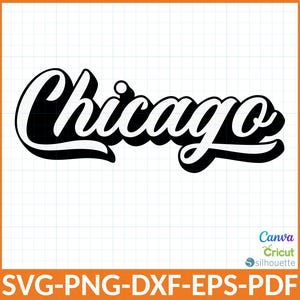 Op de afbeelding: Zwart-wit afbeelding van het woord "Chicago" in een cursief lettertype met een schaduweffect. De afbeelding bevat bestandsinfo: SVG-PNG-DXF-EPS-PDF. De achtergrond is een raster.