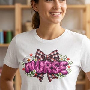 Maglietta da infermiera, regalo significativo per lei, maglietta di apprezzamento per infermiere/i (RN/LPN), regalo per infermiera/e registrata/o, maglietta da infermiera con toppa retrò, regalo di laurea in medicina