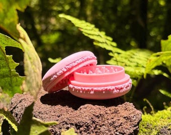 Macaron Grinder – Handmade in Berlin, Magnetic 2-Piece, Cute Grinder, Rauchzubehör, Gift for Stoner