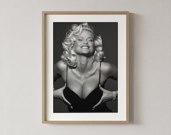 Anna Nicole Smith: Framed Photography, Vintage Wall Art, Fashion Print, Framed Wall Art, Black and White Prints, Home Decor