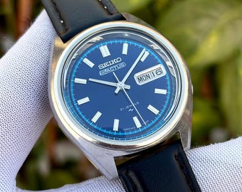 Vintage Seiko 5 Actus JDM Automatic "Royal Blue Sunburst" Japan Watch 7019-7060
