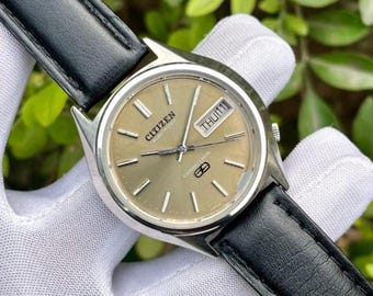 Vintage Citizen Cosmotron Electronic Sunburst Dial Japan Men's Watch 4-790642Y