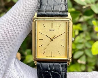 Vintage Seiko Sand Textured Dial JDM Tank Style Japan Men Quartz Watch 9021-5300