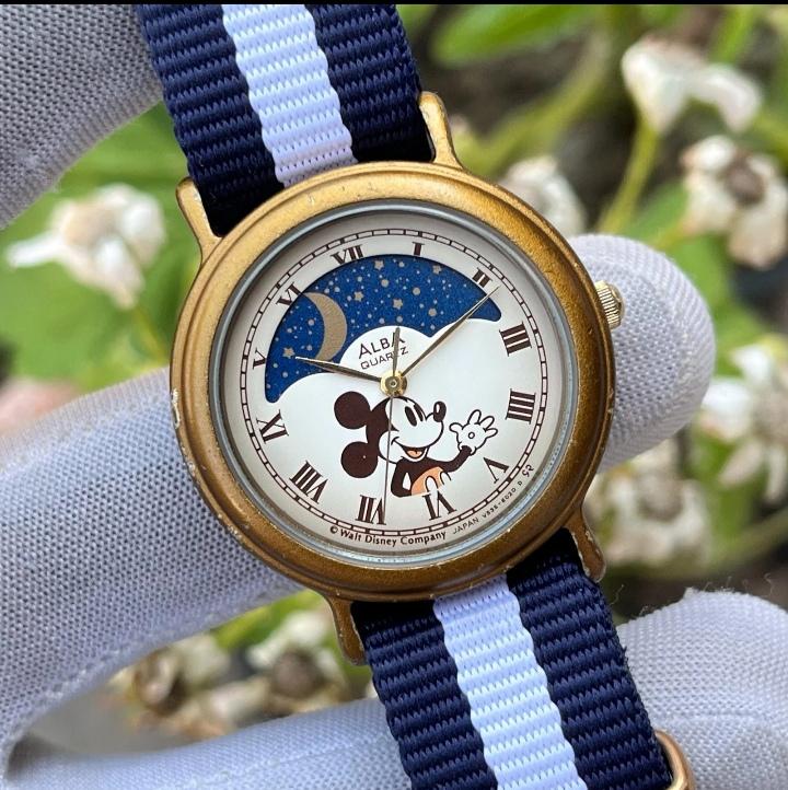Rare Vintage Seiko Alba Mickey Mouse Y481-0641 Gold Tone Disney Watch 468548344_1144491774345701_737  main image 4