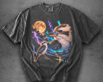 Camiseta Comfort Colors® Kookaburra Moon, camiseta vintage de Kookaburra, camiseta retro de los 90 con estampado de aves, regalo para amantes de la naturaleza y la vida silvestre, regalo para amantes de las aves.