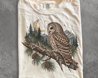 Vintage Barred Owl Graphic Tee, Night Forest Bird Shirt, Retro Mountain Nature Top, Comfort Colors Shirt, Birdwatcher Gift, Wildlife Lover