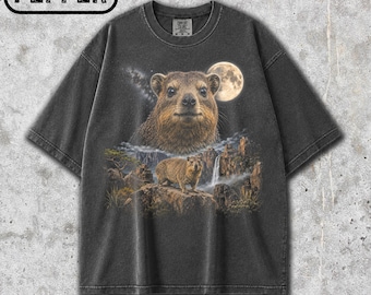 Camiseta Comfort Colors® Rock Hyrax Moon, Camiseta Vintage Rock Hyrax, Camiseta com Estampa Retrô de Animais Selvagens dos Anos 90, Camiseta para Amantes da Natureza, Presente para Amantes de Rock Hyrax