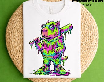 Divertente PNG con goccia di baseball di capibara, disegno di animali da baseball per bambini, grafica per maglietta da baseball per ragazzi, simpatico giocatore di capibara